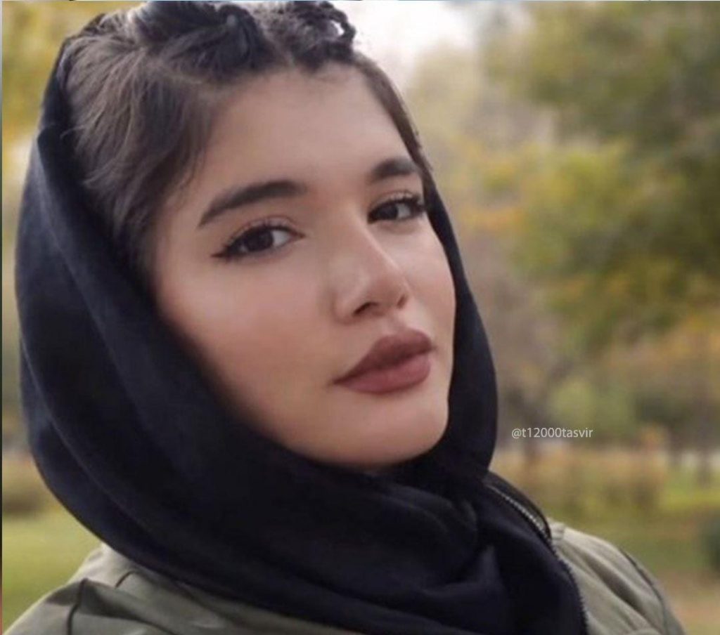 Paria Qalavand, a Student Protester from Salehiyeh (Andimeshk) Killed in Parand